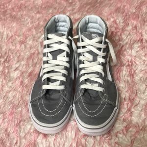 Vans size 7 in women’s, grey and white in color